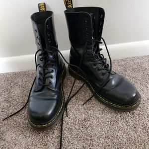 Doc Martens Air Wair